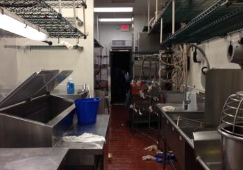 Fast Food Restaurant Kitchen Heavy Duty Deep Cleaning Service in Carrollton TX 22 0cbb40606f5d83a69dd3742477e8a2f8 350x245 100 crop Fast Food Restaurant Kitchen Heavy Duty Deep Cleaning Service in Carrollton, TX