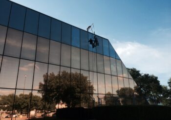 Phase 1 450000 sf. Exterior Windows Cleaning in Dallas TX 06 20f6d24a2be7c55e76695dff1eb3b1d1 350x245 100 crop Glass Building 450,000+ sf. Exterior Windows Cleaning Phase 1 in Dallas, TX