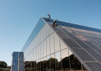 Phase 2 450000 sf. Exterior Windows Cleaning in Dallas TX 02 232eb25d27991277fa156440696954a6 350x245 100 crop Glass Building 450,000+ sf. Exterior Windows Cleaning Phase 2 in Dallas, TX