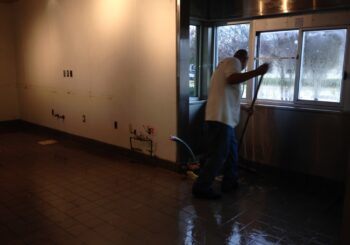 Restaurant Floor Sealing Waxing and Deep Cleaning in Frisco TX 14 be564419bd2afcc9b739dfbd3a8e635b 350x245 100 crop Restaurant Floor Sealing, Waxing and Deep Cleaning in Frisco, TX