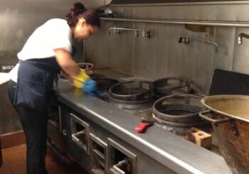 Restaurant and Kitchen Cleaning Service Food Court Kitchen Restaurant in Plano TX 09 5127fe620ae32651cd0049b782d3373e 350x245 100 crop Restaurant and Kitchen Cleaning Service   Food Court Kitchen Restaurant Clean up in Plano, TX