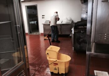Uptown Seafood Restaurant Kitchen Deep Cleaning Service in Dallas TX 31 77f3af8ebb68881297a483cbd0d930a9 350x245 100 crop TJ Seafood Uptown Restaurant Kitchen Deep Cleaning Service in Dallas, TX
